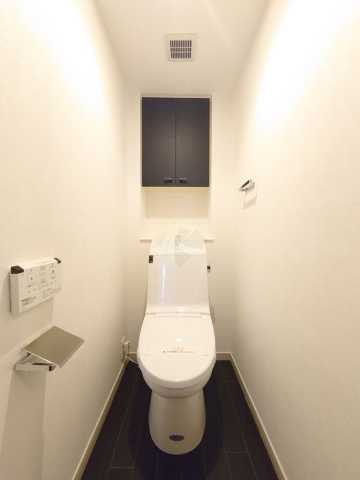 トイレ　パーク・アヴェニュー神南