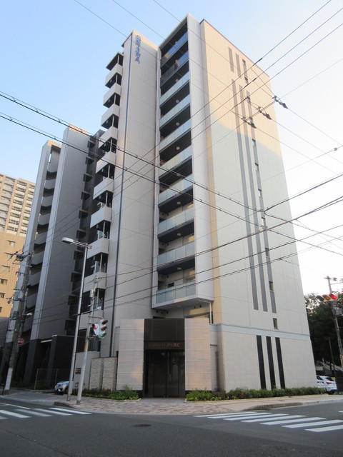 建物外観　とっても立派な外観です