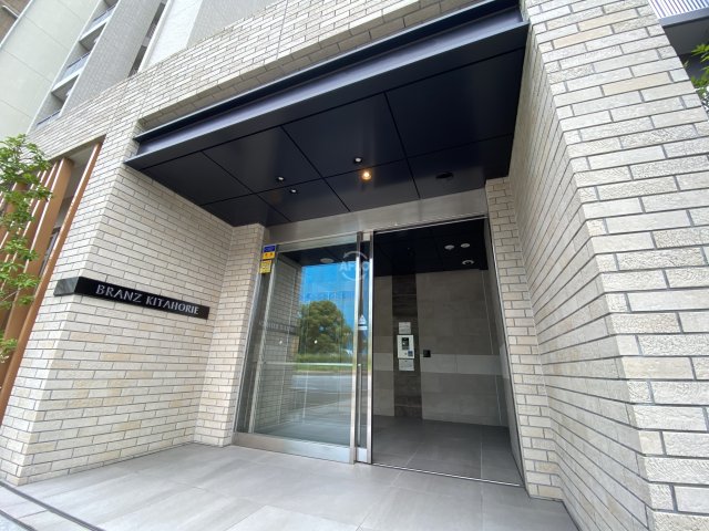 エントランス　ブランズ北堀江　エントランス