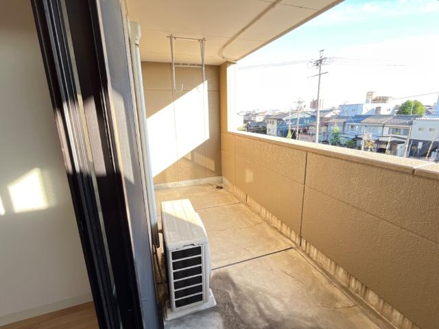 バルコニー　ベランダ
