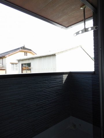 バルコニー　落ち着いた時間を過ごせるバルコニーです