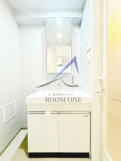 洗面設備　洗面台です。