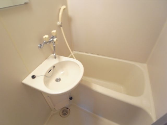 バス・シャワールーム　セパレートタイプ