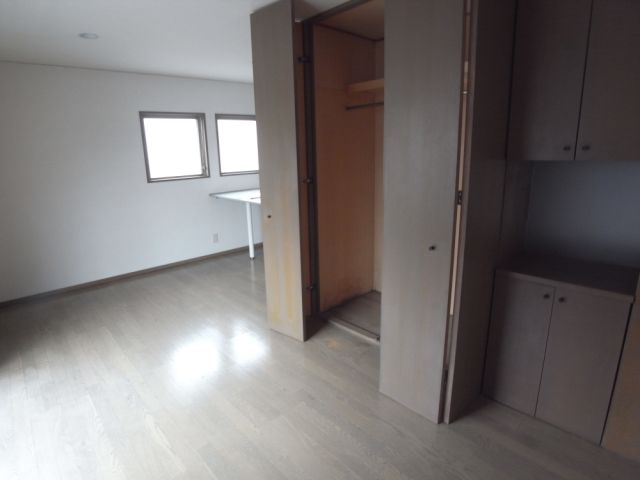 居室・リビング　１Ｒ１１帖