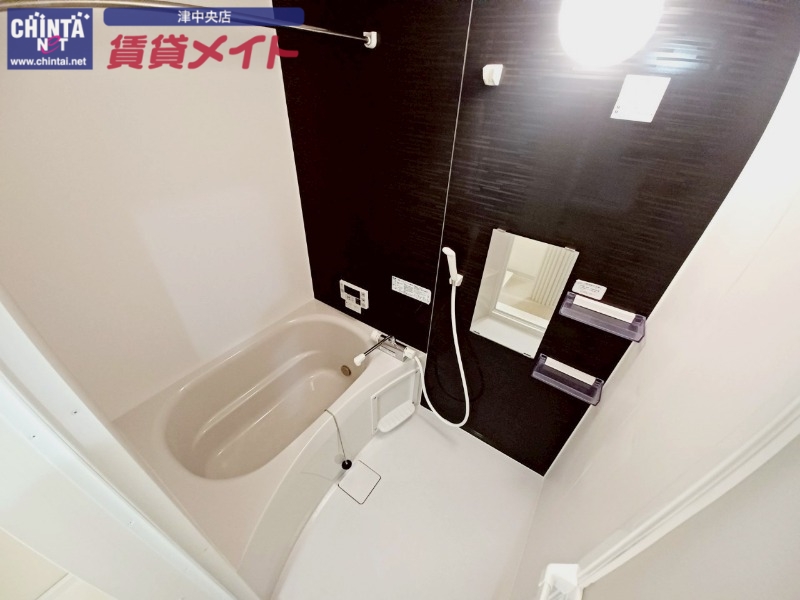 バス・シャワールーム　同型参考写真