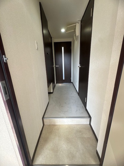 玄関　※別部屋の写真です