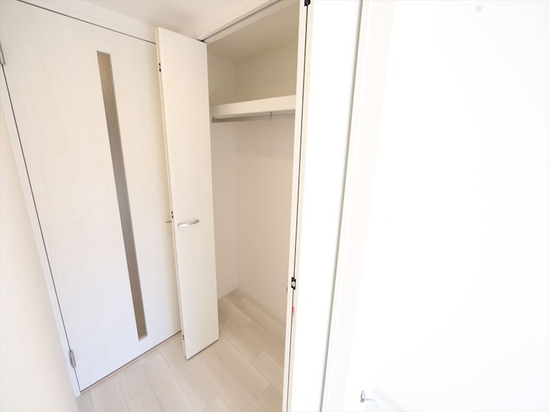 収納　クローゼット（収納充実してます）