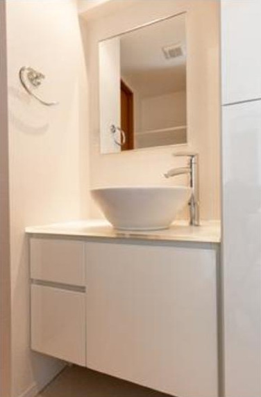 洗面設備　※別部屋の参考写真です。