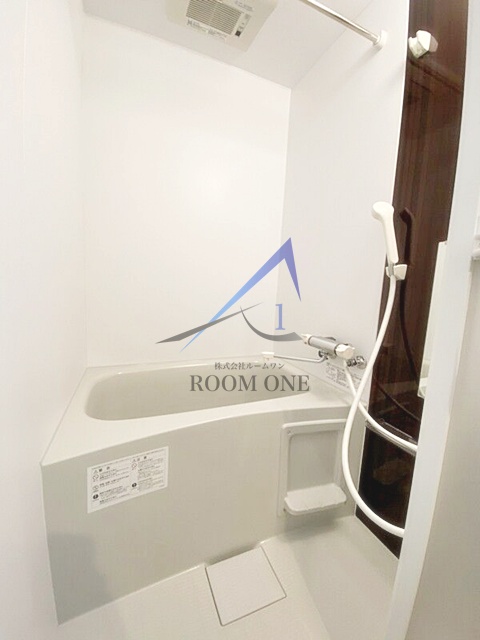 バス・シャワールーム　お風呂です。