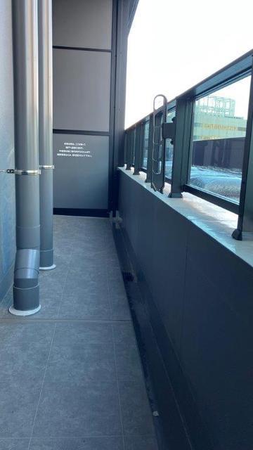 バルコニー　奥行きのあるバルコニー