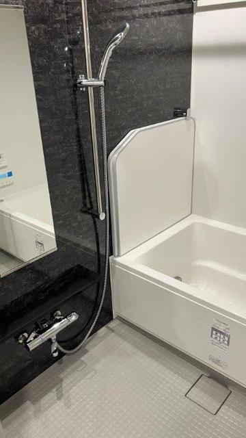 バス・シャワールーム　浴室暖房乾燥機・追焚機能付