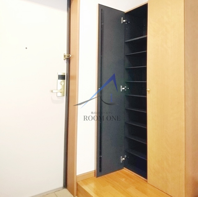 玄関　玄関です。