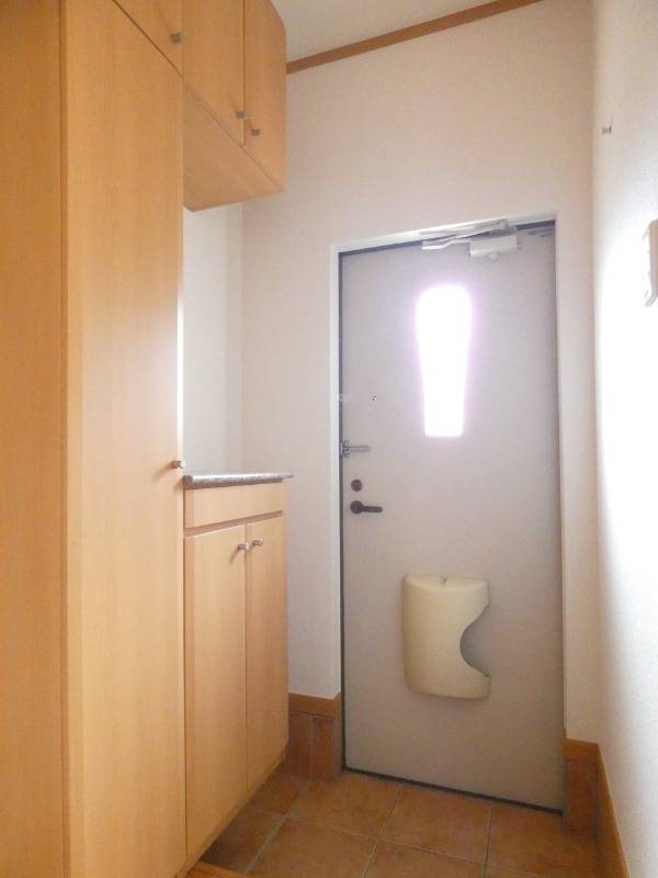 玄関　図面と現状に相違がある場合には現状を優先