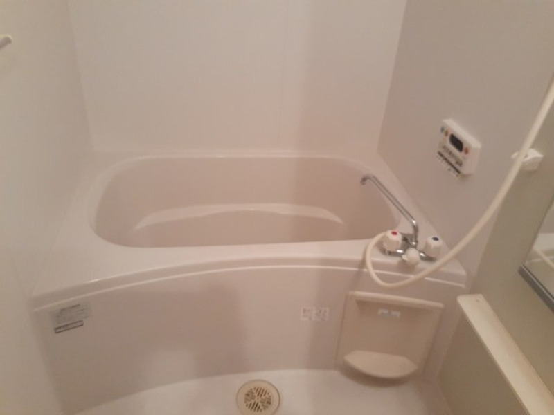 バス・シャワールーム　図面と現状に相違がある場合には現状を優先