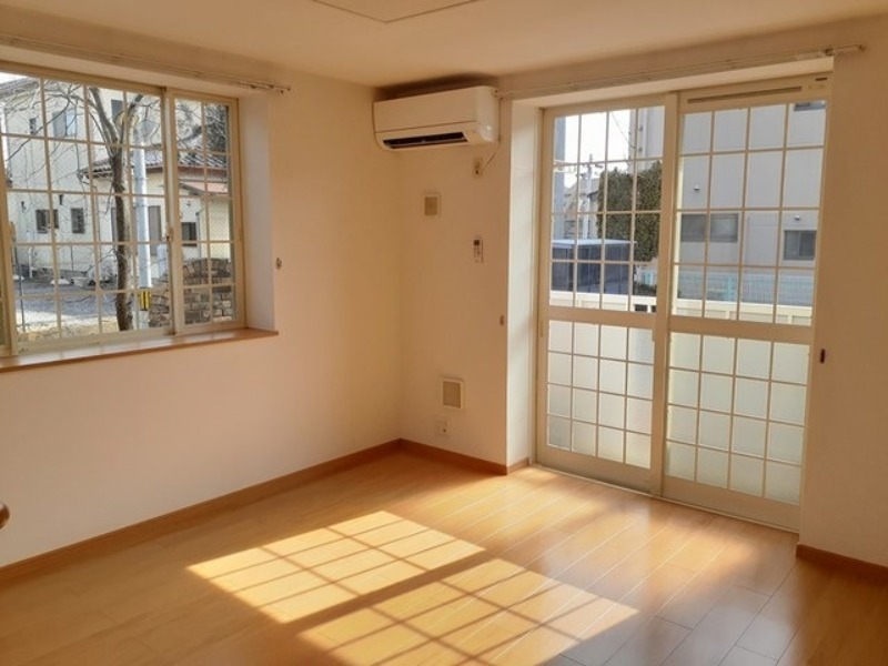 居室・リビング　図面と現状に相違がある場合には現状を優先