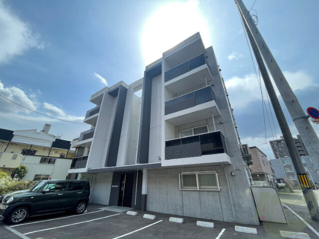 建物外観　札幌市中央区北１条西「ブランシャール円山公園」