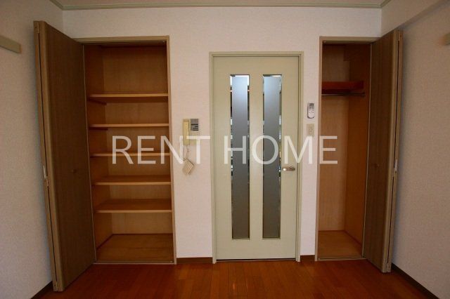 収納　クローゼット２ヶ所付き