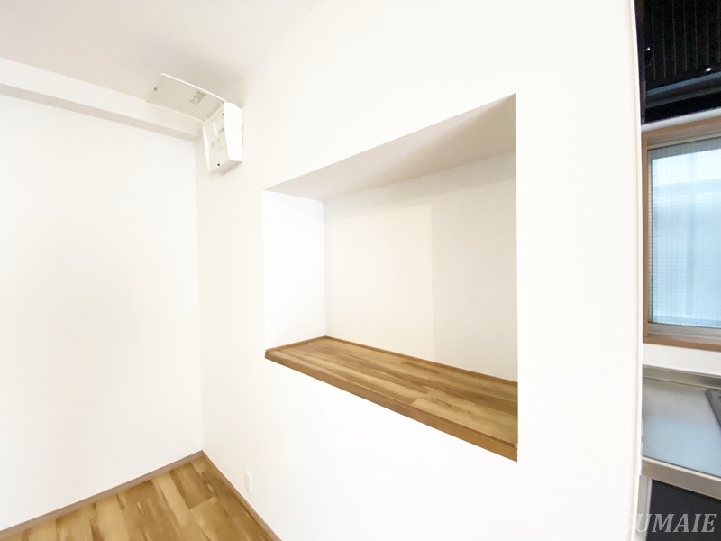 収納　リビング棚☆