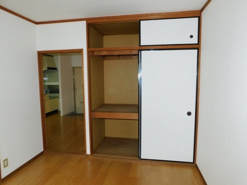 収納　図面と現状に相違がある場合には現状を優先