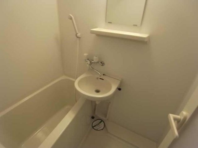 バス・シャワールーム　バスルーム