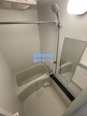 バス・シャワールーム　お風呂で日々の疲れを落としましょう