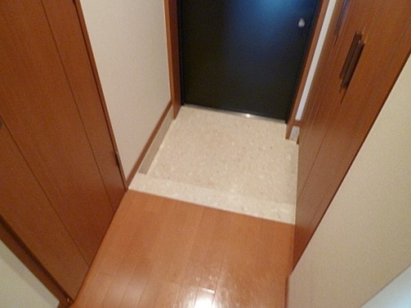 玄関　※別号室写真