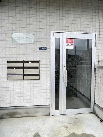 エントランス　ルシェンテA棟