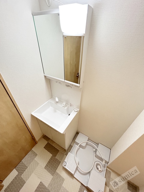 洗面設備　シャンプードレッサー付き・朝シャンもこちらで♪♪