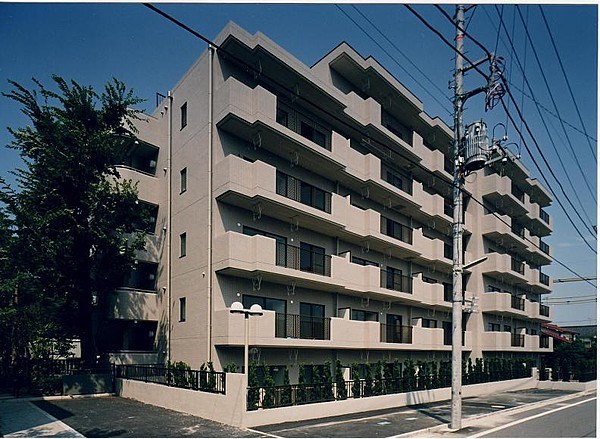 建物外観　西八王子駅徒歩圏内のマンションです。