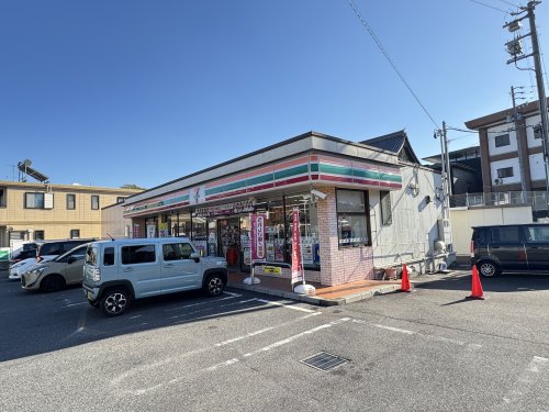 コンビニ　セブンイレブン 名古屋笠寺観音店（コンビニ）まで220m
