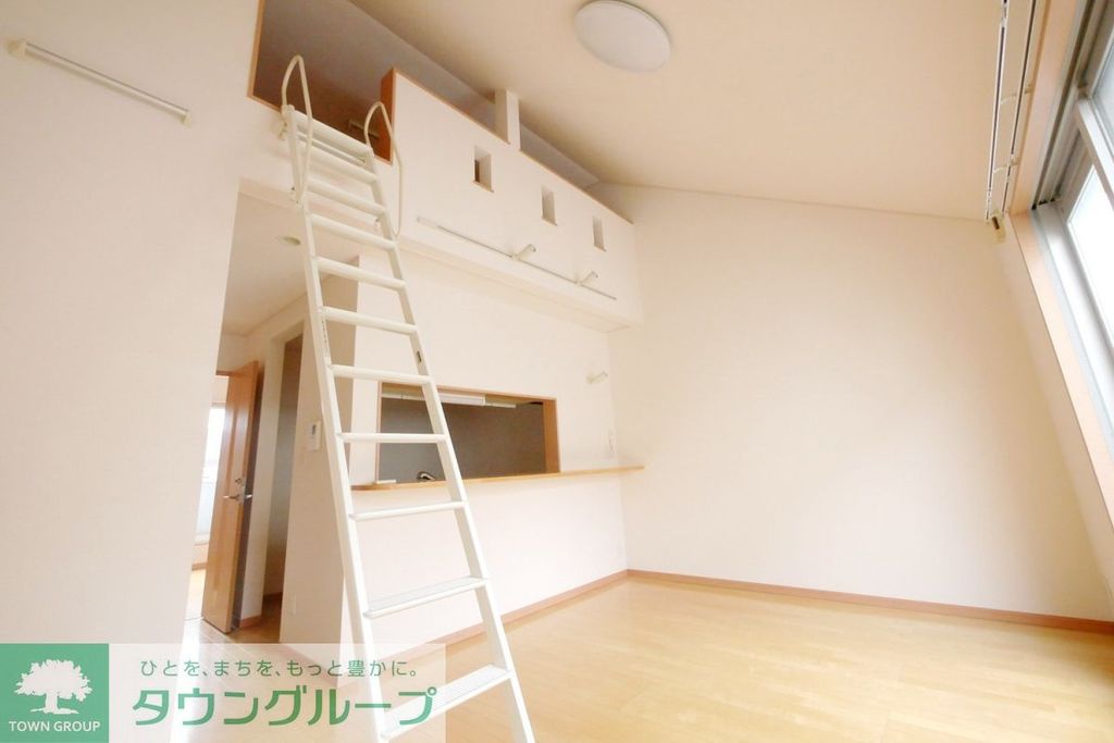 居室・リビング　収納