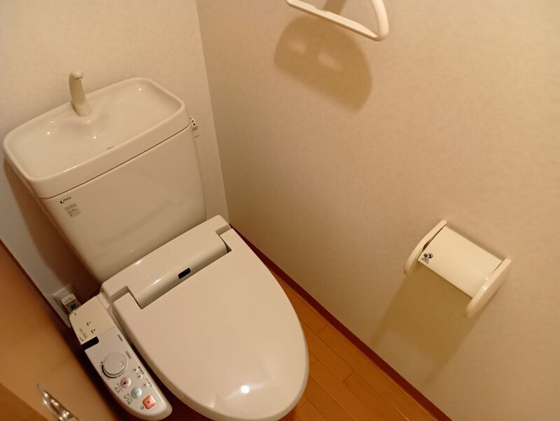 トイレ　シンプルなトイレ！