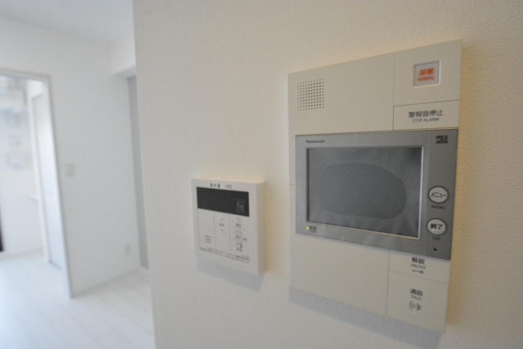 セキュリティ　カメラ付インターホン