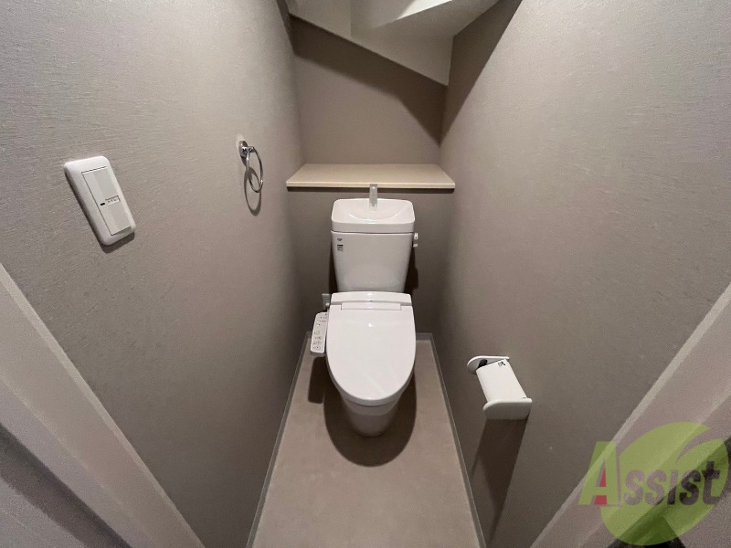 トイレ　トイレはウォシュレット付きです。シャワートイレは嬉しいですね