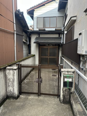 深草フケノ内町貸家
