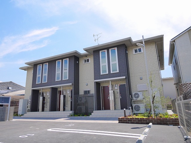 建物外観　キレイな外観です。