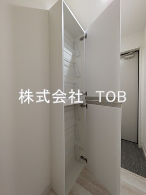 玄関　シューズボックス