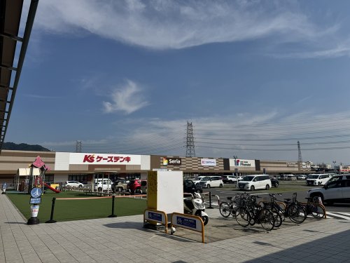 ドラックストア　スーパードラッグシグマ アクロスプラザ八尾店（ドラッグストア）まで1344m