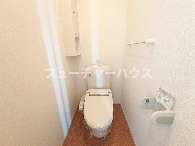 トイレ　落ち着いたトイレです