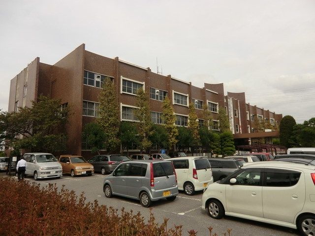 役所　八潮市役所（役所）まで655m