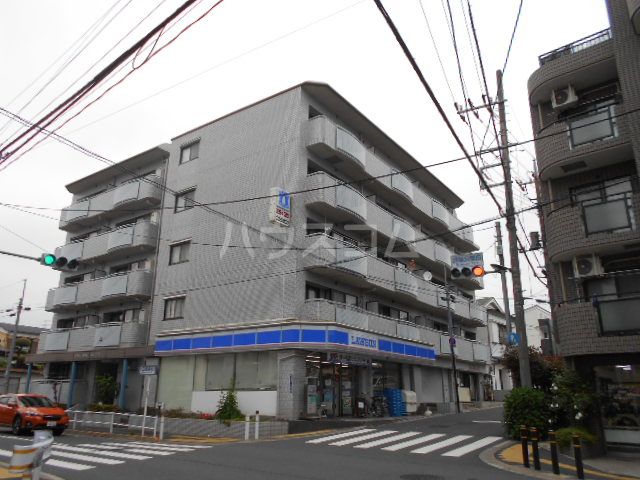 コンビニ　ローソン 赤塚四丁目店（コンビニ）まで290m