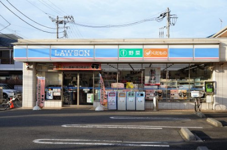 コンビニ　ローソン 川崎久地一丁目店（コンビニ）まで703m