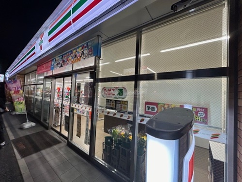 コンビニ　セブンイレブン 横浜岩井町店（コンビニ）まで150m