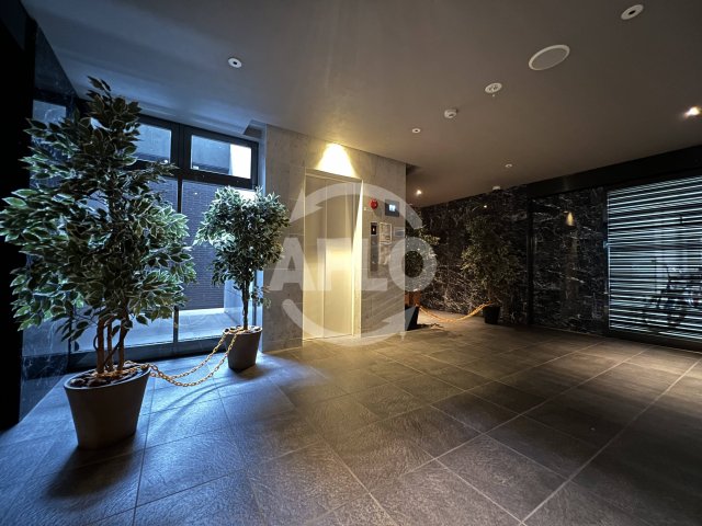 ロビー　エスライズ北堀江　ロビー
