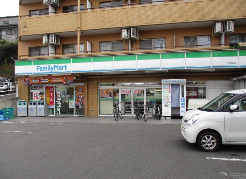 コンビニ　ファミリーマート小松島店（コンビニ）まで143m