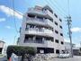 建物外観　５階建のマンションです。