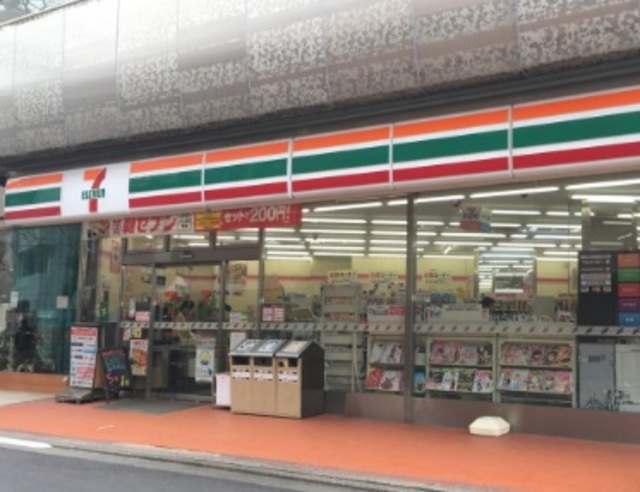 コンビニ　セブンイレブン杉並荻窪5丁目店（コンビニ）まで441m