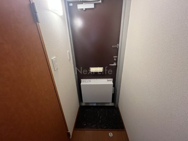 レオパレスTAKAKURAの玄関写真