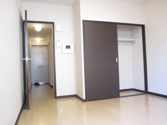 居室・リビング　♪開放感のあるお部屋♪