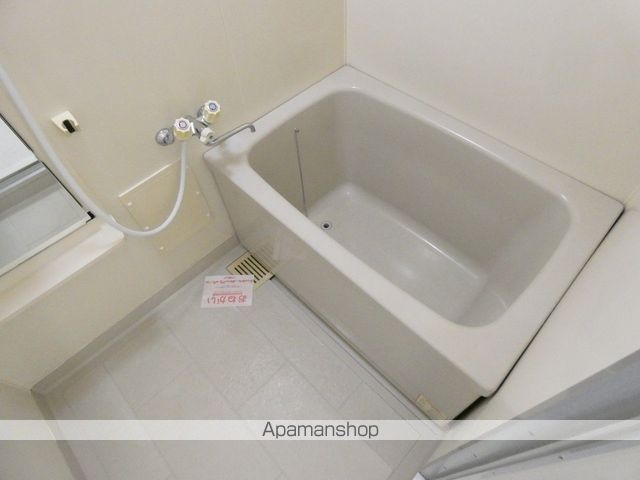 遠州鉄道 自動車学校前駅 徒歩15分 2階建 築33年の風呂写真